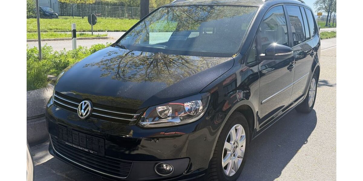 VW Touran 179.000 km 7.900 &euro; Groß-Gerau 64521