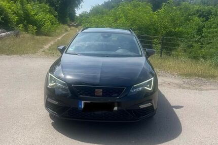 Seat Leon 131.161 km 18.799 &euro; Mainhausen 63533