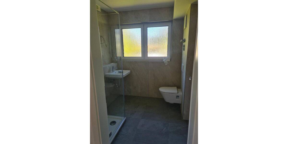 Etagenwohnung Heppenheim - 2 Zimmer, 65 m&sup2;, 975&euro; | Angebot:26915843
