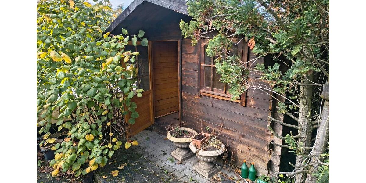 Reihenhaus Darmstadt Eberstadt - 13 Zimmer, 180 m&sup2;, 370.000&euro; | Angebot:25405785