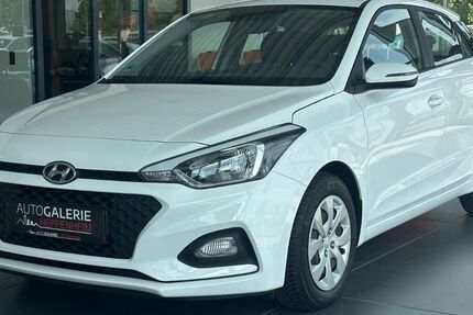 Hyundai i20 87.000 km 9.900 &euro; Heppenheim 64646