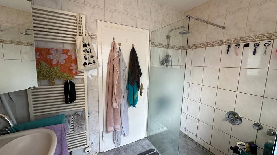 5-Zimmer Wohnung mit ca. 45qm großer Dachterrasse in bester Innen 5 zimmer