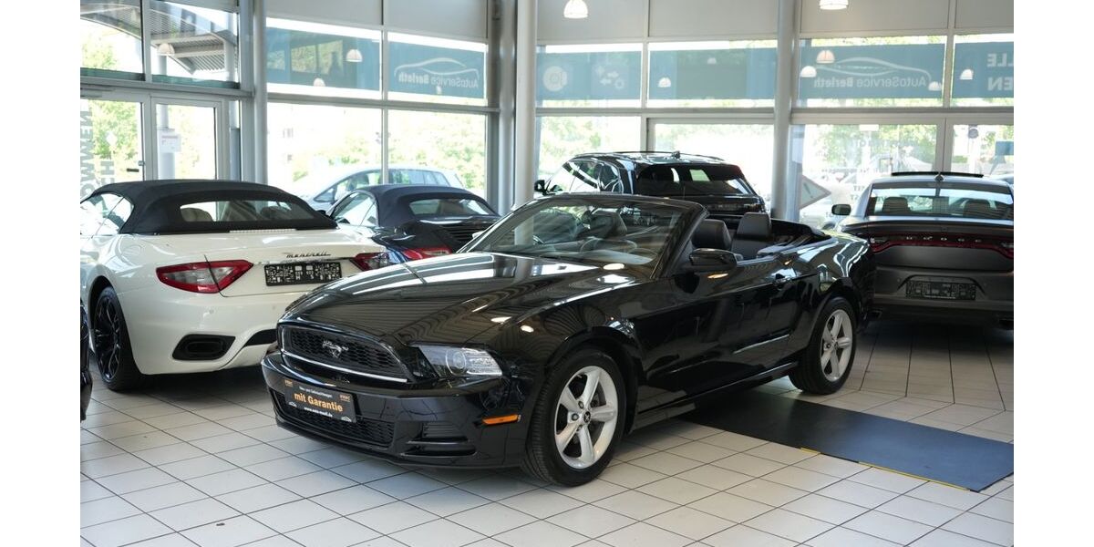 Ford Mustang 130.679 km 18.900 &euro; Obertshausen 63179
