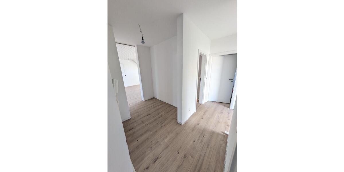 Dachgeschoßwohnung Gernsheim - 3 Zimmer, 86 m&sup2;, 339.000&euro; | Angebot:26539070