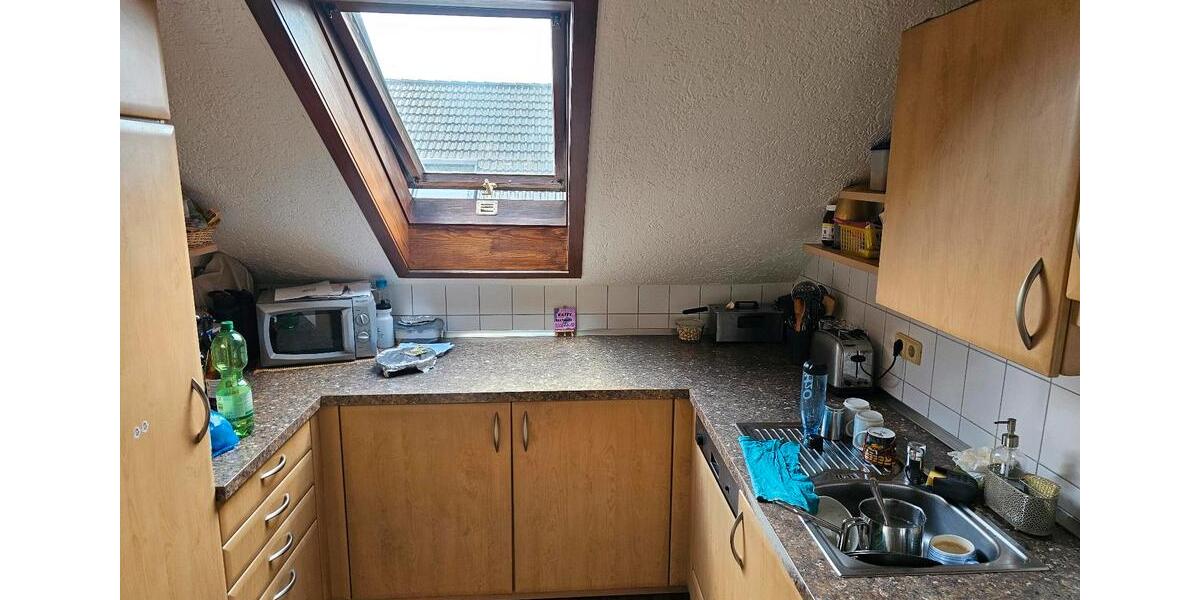 Dachgeschoßwohnung Griesheim - 3 Zimmer, 90 m&sup2;, 1.200&euro; | Angebot:26680407
