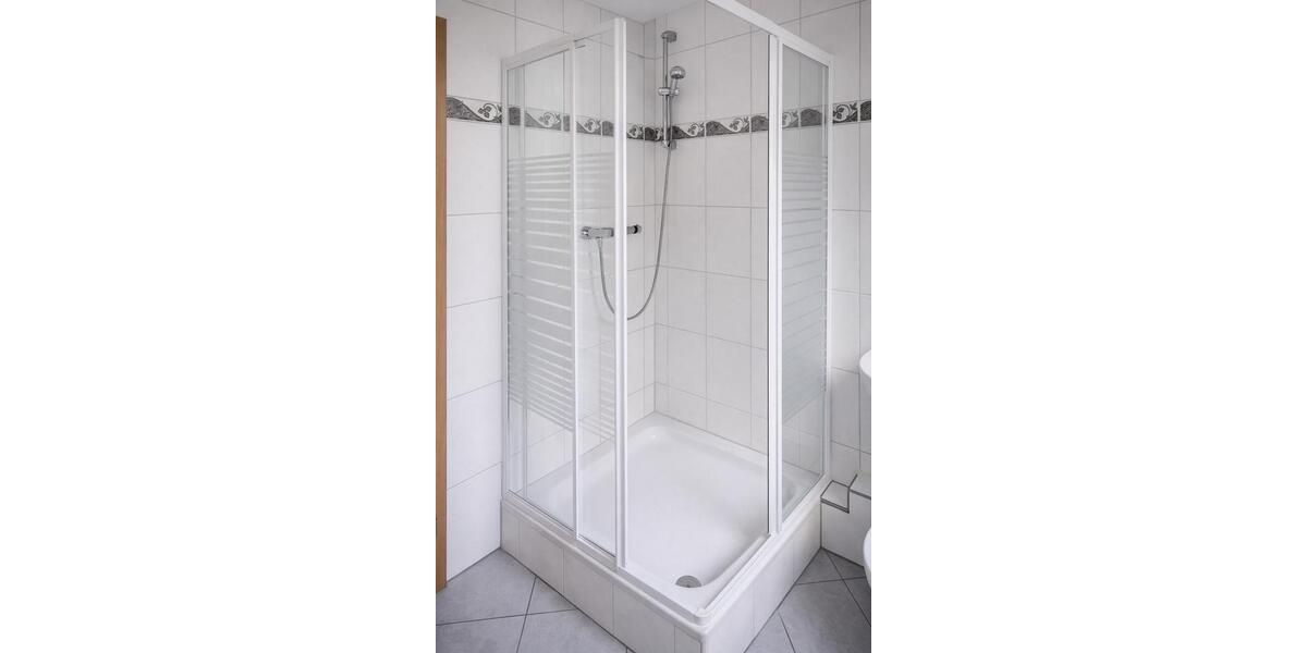 Etagenwohnung Dietzenbach - 5.5 Zimmer, 141 m&sup2;, 279.000&euro; | Angebot:25637632