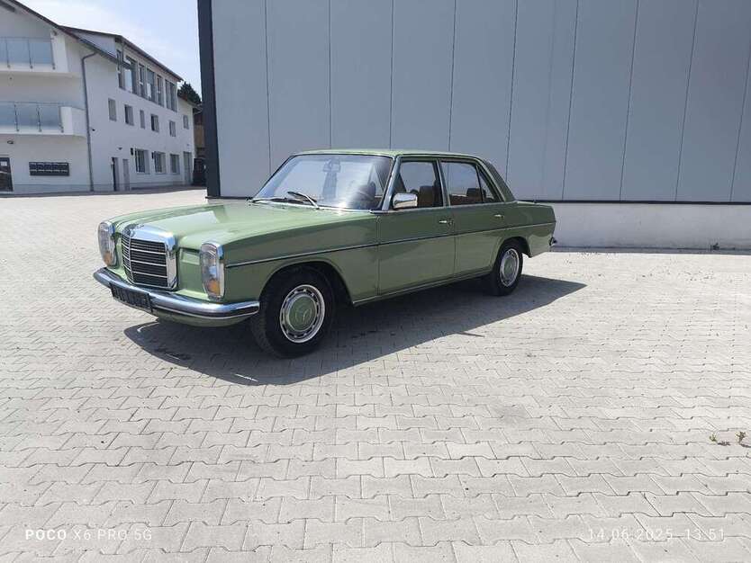 208