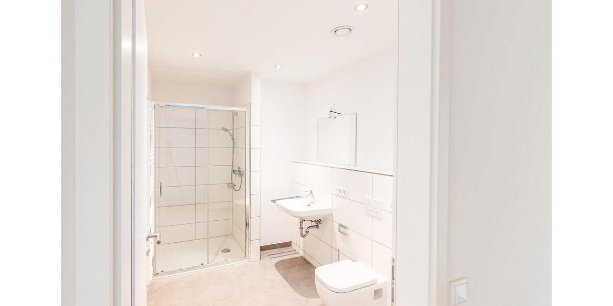 Etagenwohnung Frankfurt am Main Bockenheim - 2 Zimmer, 69 m&sup2;, 1.600&euro; | Angebot:25509904