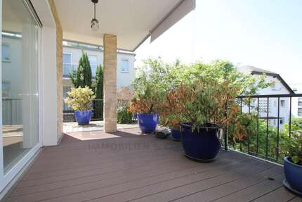 Wohnung zum Mieten in Frankfurt am Main 3.800 € 230 m² 5 zimmer