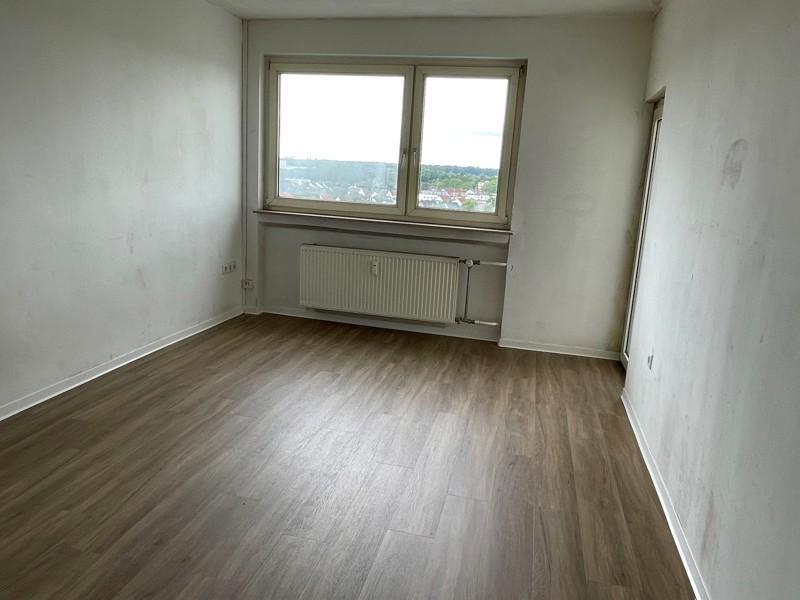 Gut geschnittene 2-Zimmerwohnung mit Balkon zimmer