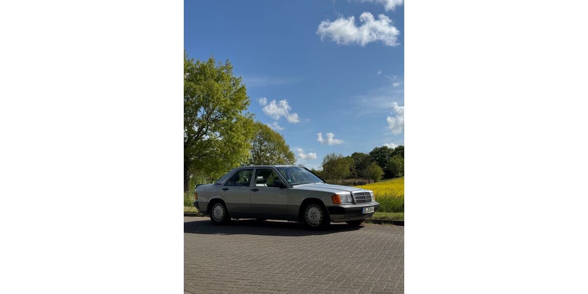 Mercedes-Benz 190 266.000 km 4.500 &euro; Frankfurt am Main 65933