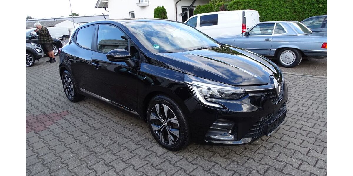 Renault Clio 31.015 km 12.790 &euro; Rodgau 63110