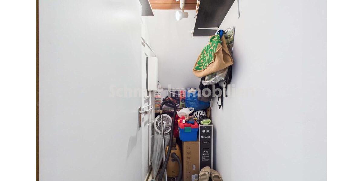 Dachgeschoßwohnung Frankfurt am Main West - 2 Zimmer, 52 m&sup2;, 735&euro; | Angebot:26365146