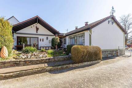 Bungalow mit 2 Wohneinheiten (separate Eingänge) in schöner Bauschheimer Lage 1 zimmer