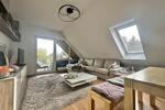 3 Zi.-Dachgeschosswohnung - TOP-Wohnlage im Buchraingebiet 3 zimmer