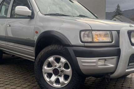 Opel Frontera 110.000 km 9.999 &euro; Bickenbach 64404