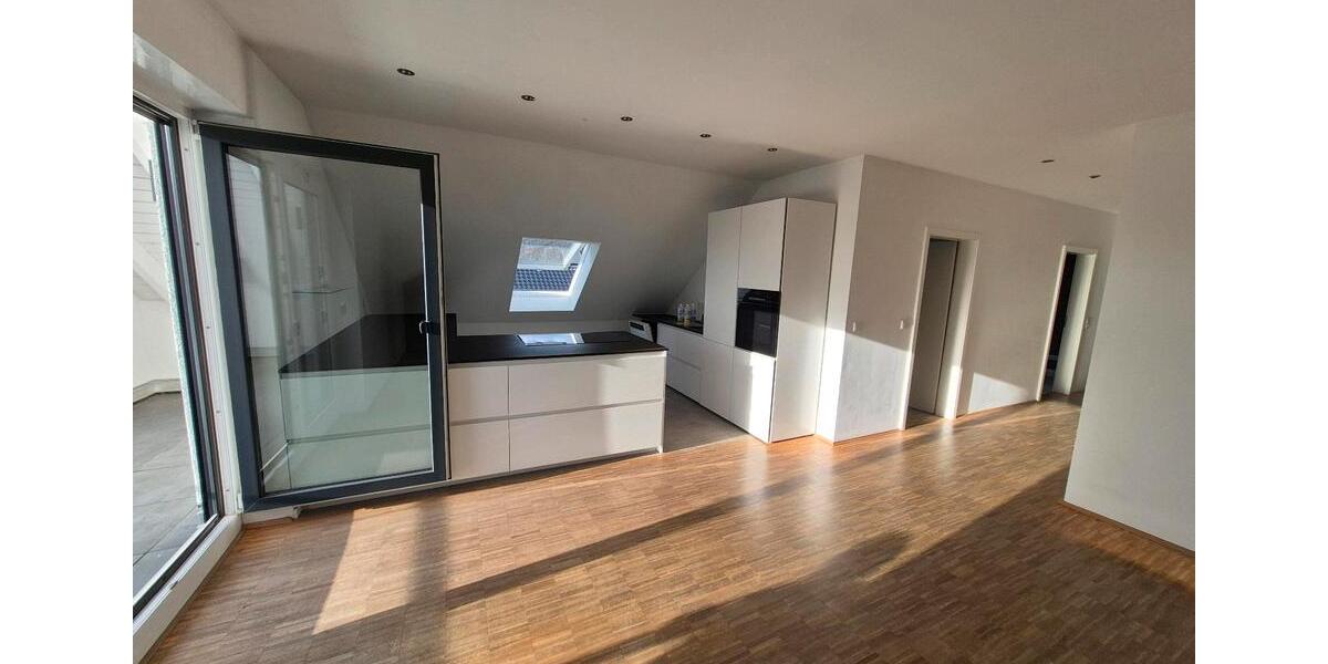 Dachgeschoßwohnung Büttelborn - 4 Zimmer, 110 m&sup2;, 1.800&euro; | Angebot:25493124