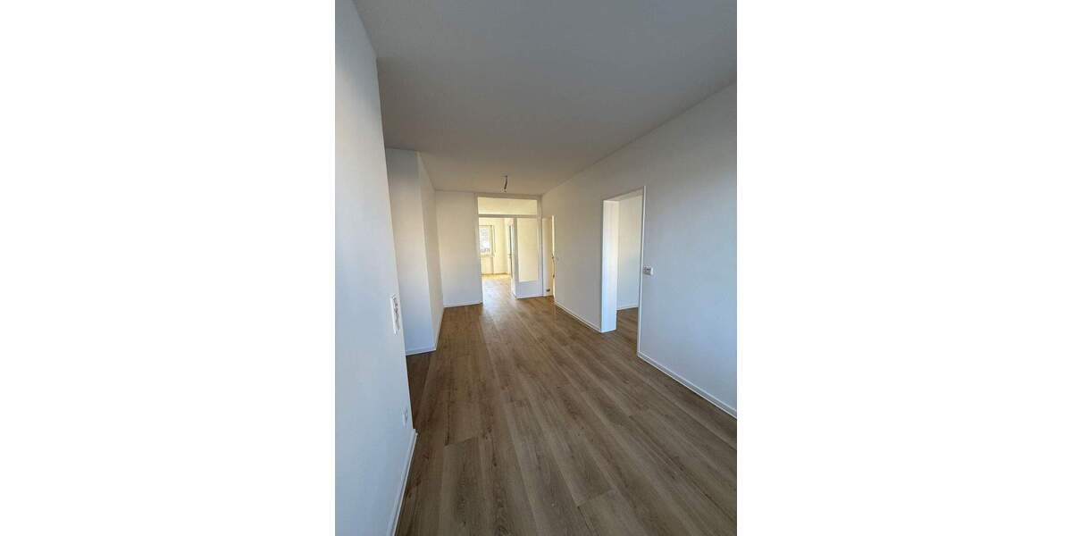 Etagenwohnung Rüsselsheim am Main Rüsselsheim - 2 Zimmer, 77 m&sup2;, 1.050&euro; | Angebot:25372133