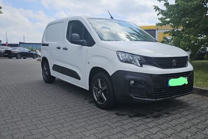 Peugeot Partner 53.800 km 11.700 € Dietzenbach-Steinberg 63128