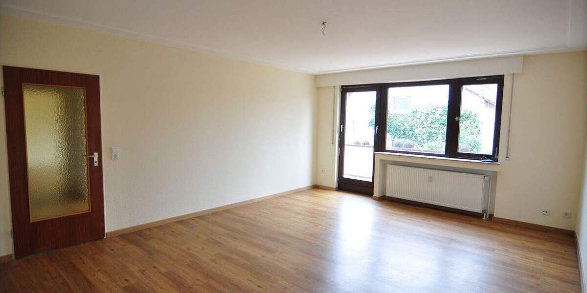 Etagenwohnung Kriftel - 3 Zimmer, 91 m&sup2;, 1.100&euro; | Angebot:24974583