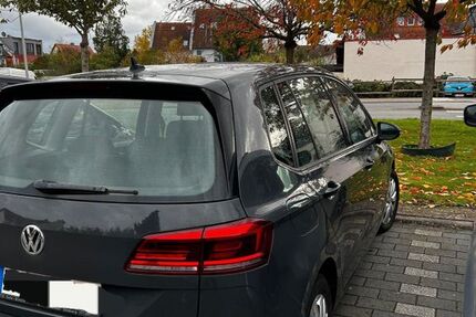 VW Golf Sportsvan 110.000 km 9.300 &euro; Dieburg 64807
