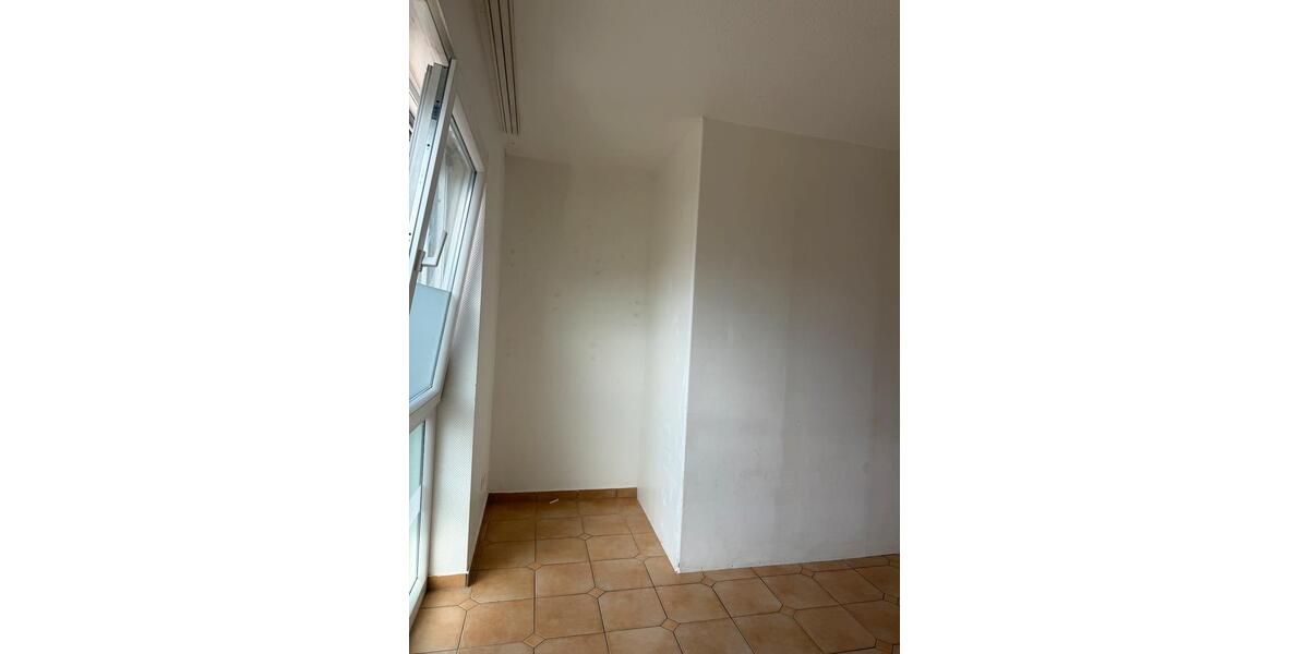 Etagenwohnung Mörfelden-Walldorf Walldorf - 2 Zimmer, 70 m&sup2;, 1.000&euro; | Angebot:26670531