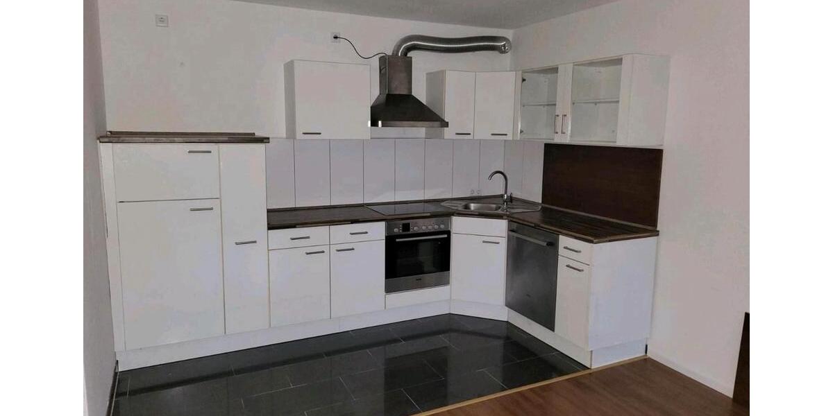 Hell Geräumige, 2 Zimmer Wohnung 2 zimmer