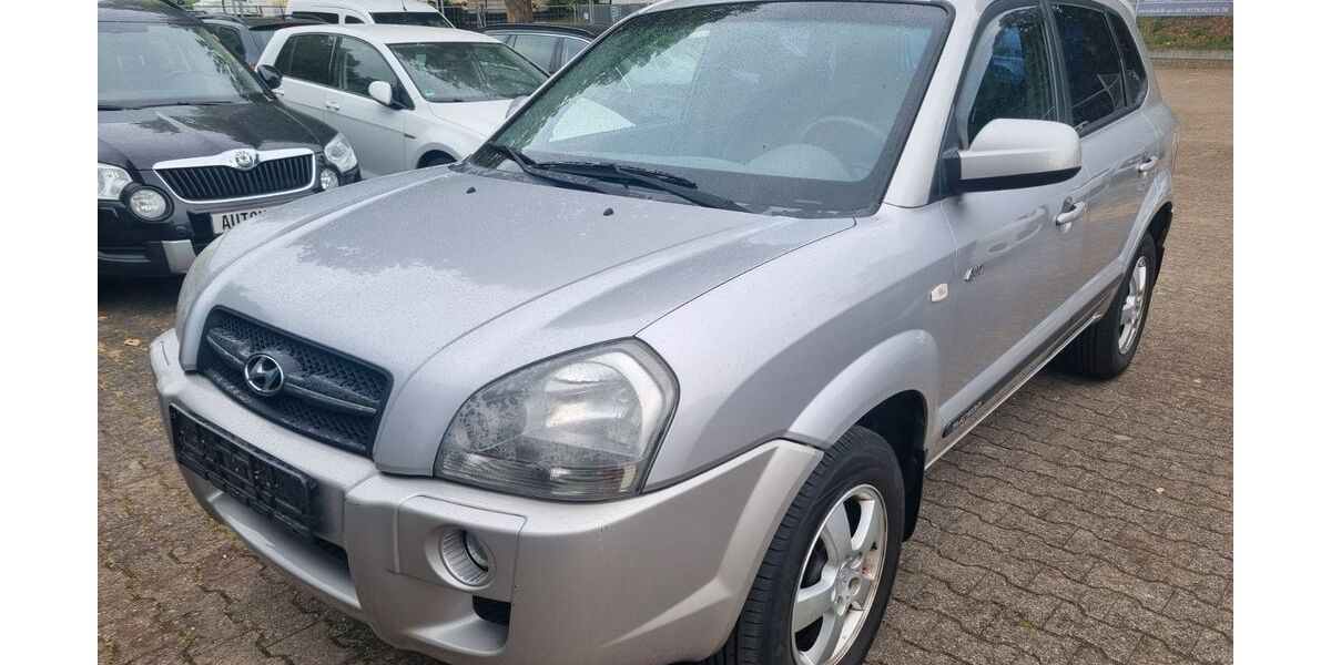 Hyundai TUCSON 208.877 km 2.990 &euro; Hattersheim am Main 65795