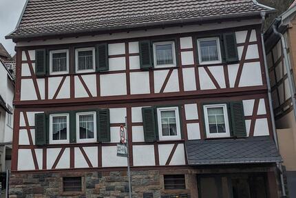 Haus Heppenheim (Bergstraße) - 6 Zimmer, 138 m&sup2;, 280.000&euro; | Angebot:27006070