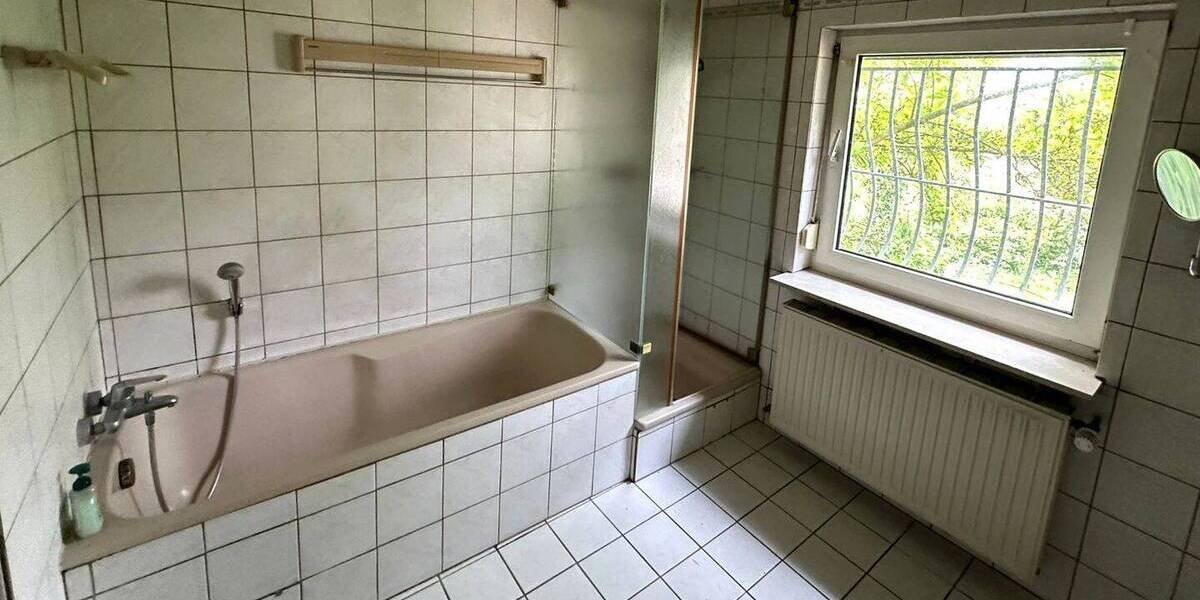 Einfamilienhaus Darmstadt / Eberstadt Eberstadt - 7 Zimmer, 130 m&sup2;, 690.000&euro; | Angebot:26658336