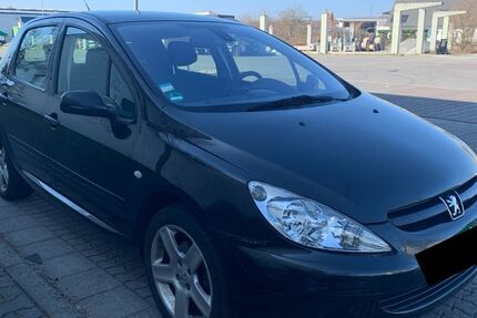 Peugeot 307 144.999 km 850 &euro; Eppertshausen 64859