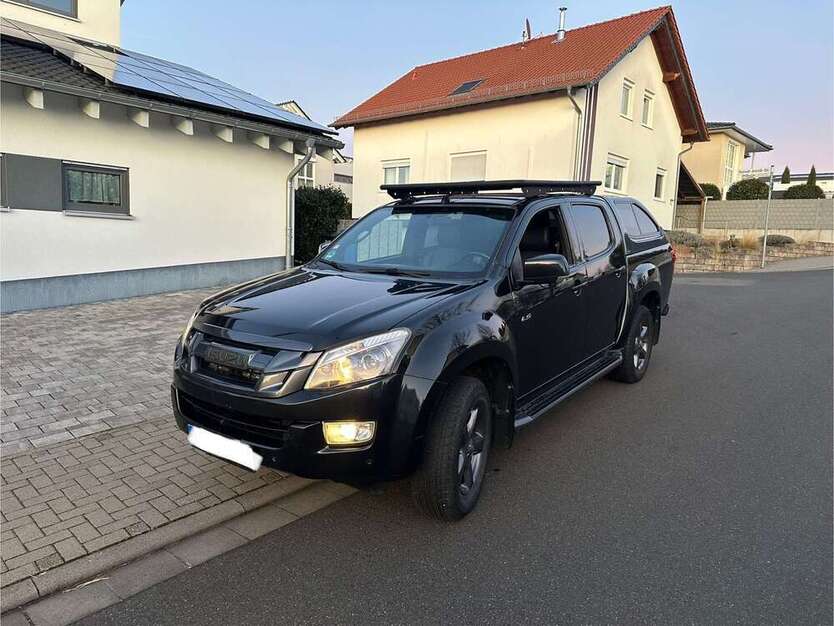 D-Max