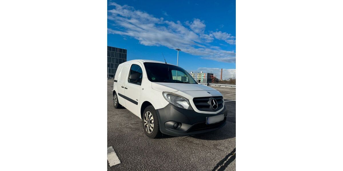 Mercedes-Benz Citan 276.000 km 5.500 &euro; Frankfurt am Main 60386