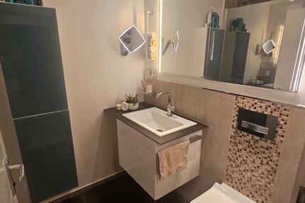 Wohnung Hochheim am Main - 2 Zimmer, 62 m&sup2;, 235.000&euro; | Angebot:27273502