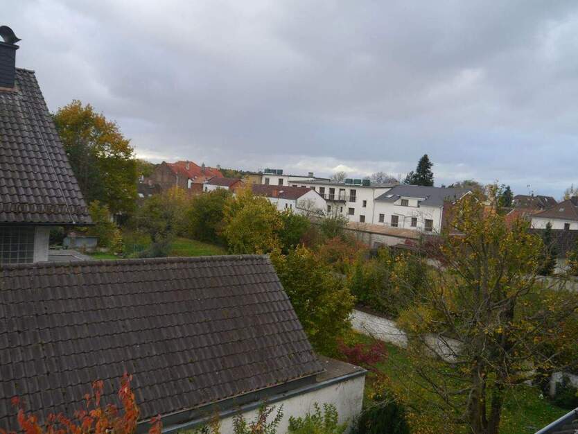 Helle 1,5 Zi-DG-Whg. kl.EBK, MühlheimLämmerspiel im 6-FH 1 zimmer