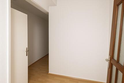 Wohnung Frankfurt am Main Gutleutviertel - 2 Zimmer, 70 m&sup2;, 1.000&euro; | Angebot:26407533