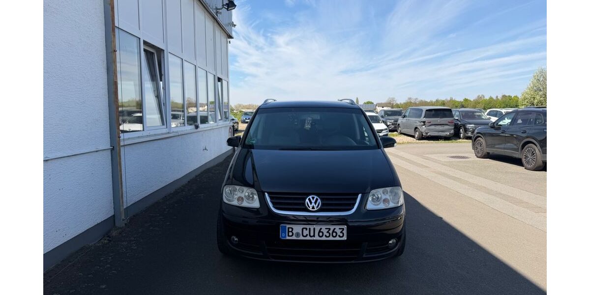 VW Touran 309.800 km 1.800 &euro; Darmstadt 64297