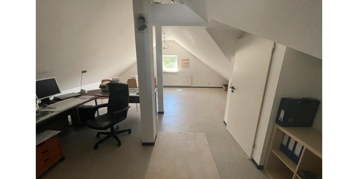 Doppelhaushälfte Seeheim-Jugenheim Jugenheim - 8 Zimmer, 210 m&sup2;, 700.000&euro; | Angebot:26869701