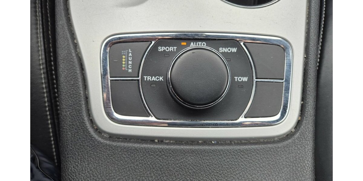 Jeep Grand Cherokee 6.4 V8 HEMI SRT 8-Gang Automatik 250.000 km 16.890 &euro; Rodgau 63110
