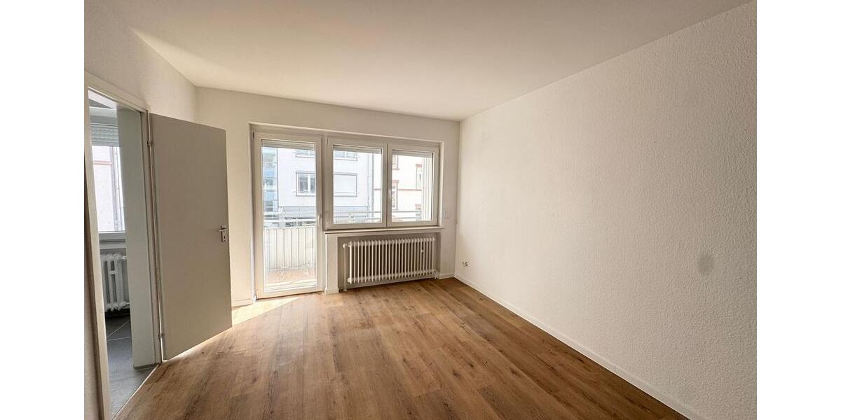 Etagenwohnung Frankfurt am Main Ostend - 1 Zimmer, 32 m&sup2;, 1.165&euro; | Angebot:26287926