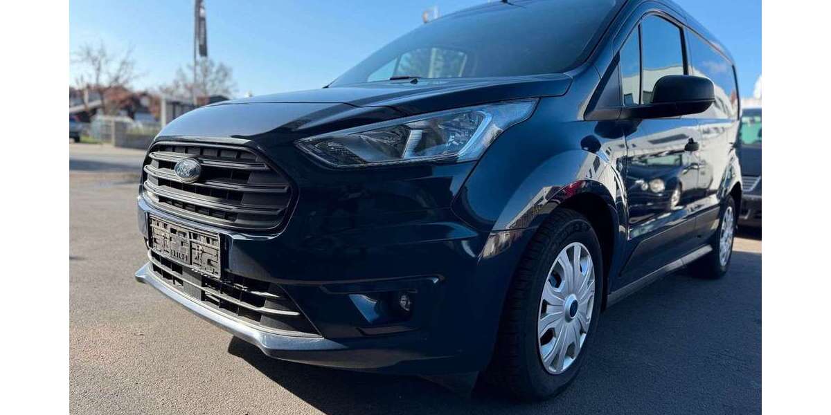 Ford Transit Connect 104.661 km 9.499 &euro; Frankfurt am Main 60386