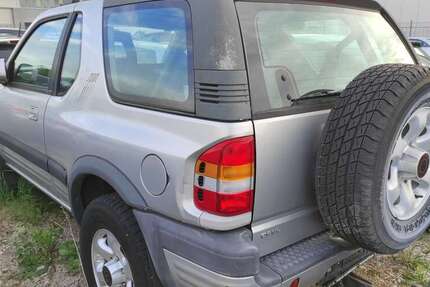 Opel Frontera 124.999 km 2.222 &euro; Bickenbach 64404