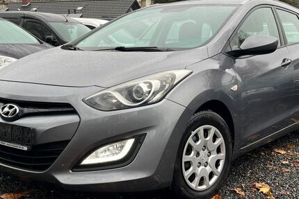 Hyundai i30 213.000 km 3.490 &euro; Frankfurt 65933
