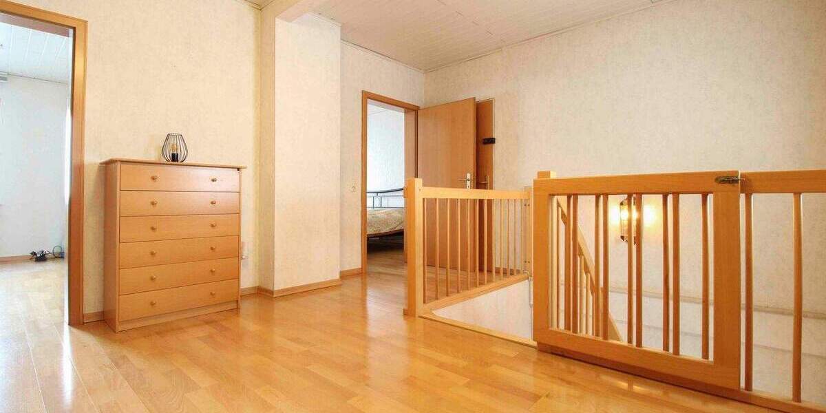 Einfamilienhaus Frankfurt am Main Rödelheim - 6 Zimmer, 799.000&euro; | Angebot:25646218