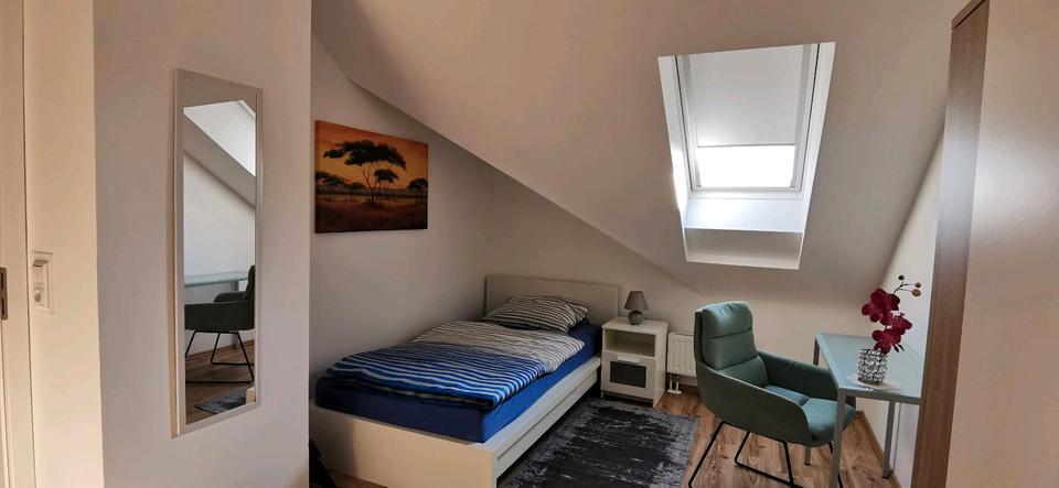 Dachgeschoßwohnung Alsbach-Hähnlein Hähnlein - 4 Zimmer, 92 m&sup2;, 1.500&euro; | Angebot:26323128