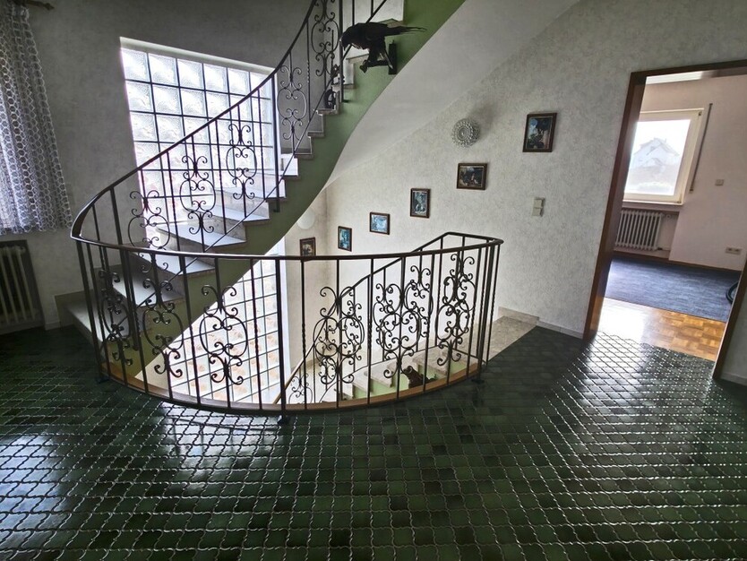 *Freistehendes Einfamilienhaus in familienfreundlicher Lage von Babenhausen-OT*