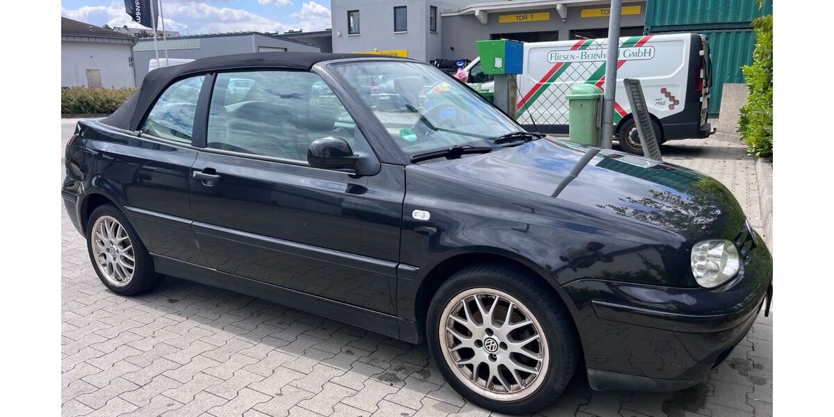 VW Golf 148.777 km 3.000 &euro; Griesheim 64347