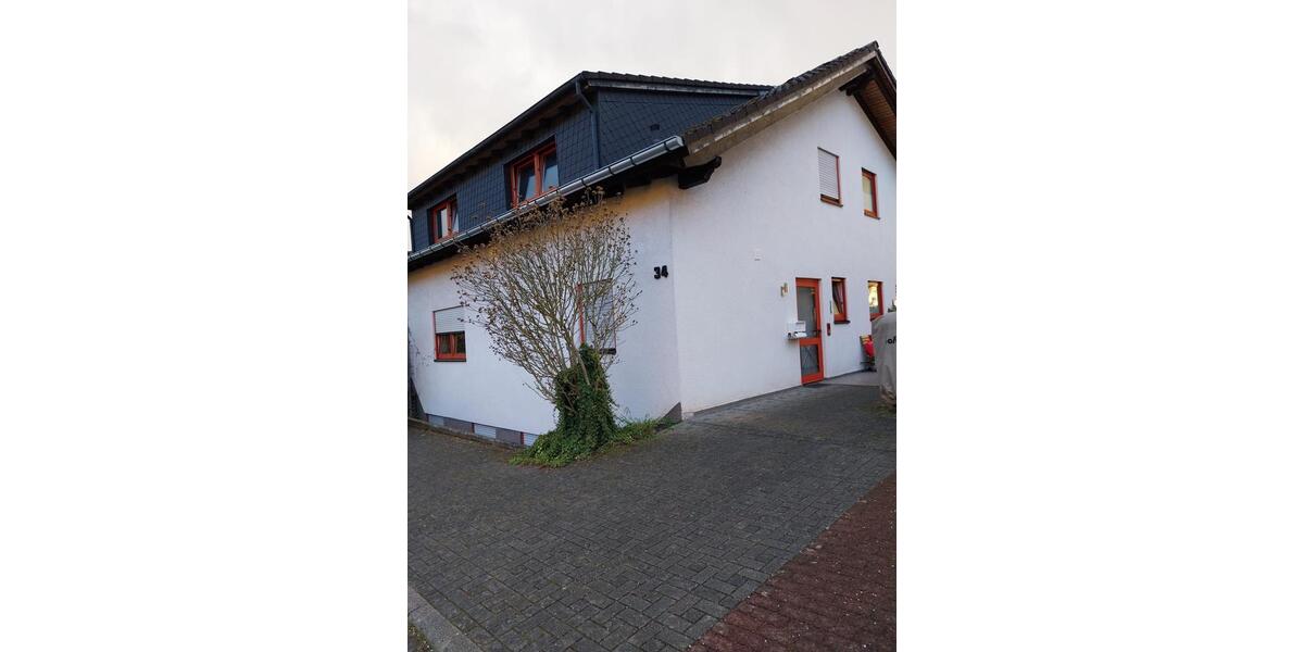 Doppelhaushälfte Alsheim - 7 Zimmer, 165 m&sup2;, 1.850&euro; | Angebot:26252890