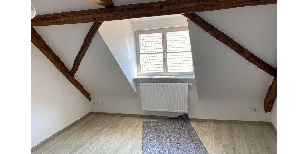 Mehrfamilienhaus, Wohnhaus Flörsheim am Main - 5 Zimmer, 135 m&sup2;, 1.450&euro; | Angebot:25101852