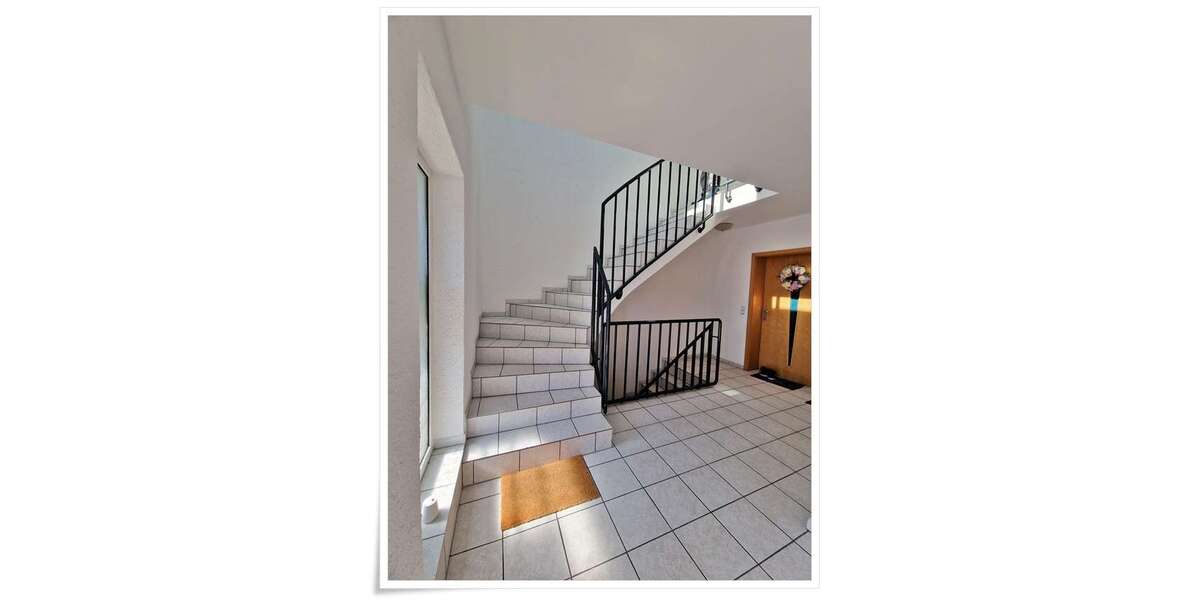 Etagenwohnung Eich - 4 Zimmer, 102 m&sup2;, 240.000&euro; | Angebot:22774400